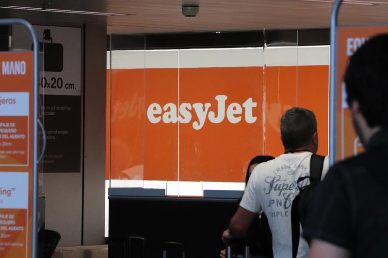 Sis vols amb retard a l'aeroport de Barcelona en el tercer dia de vaga d'Easyjet