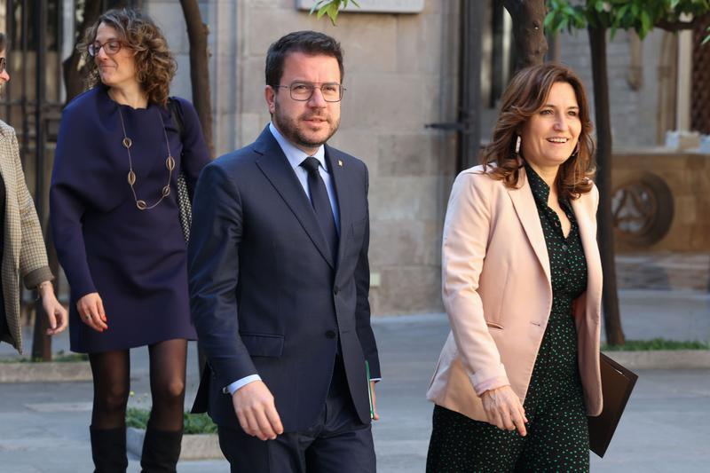 Aragonès frega l'aprovat i el Govern rep una de les pitjors puntuacions abans d’unes eleccions al Parlament